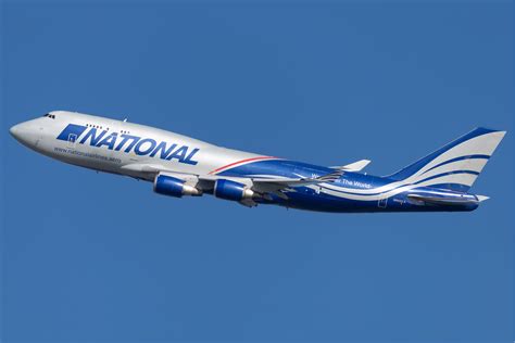 B747.